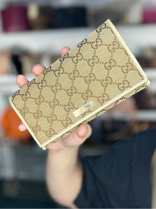 Handbags - GUCCI WALLET